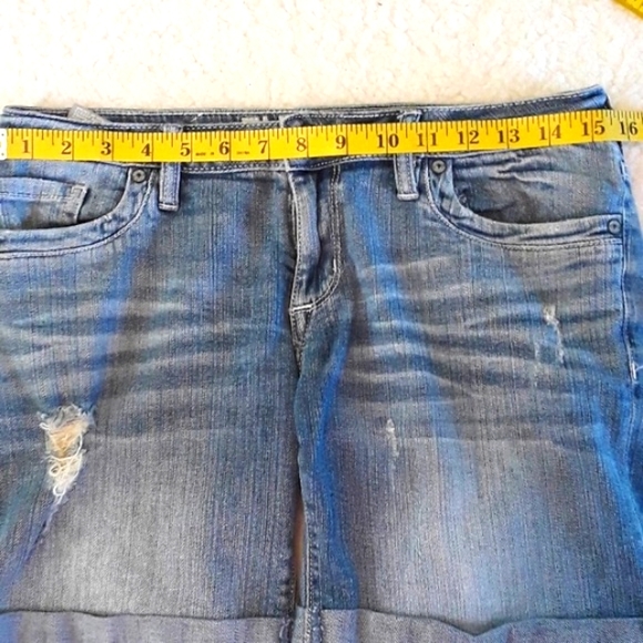 Bullhead Sz 1 Distressed Modest Denim Shorts - Picture 9 of 11